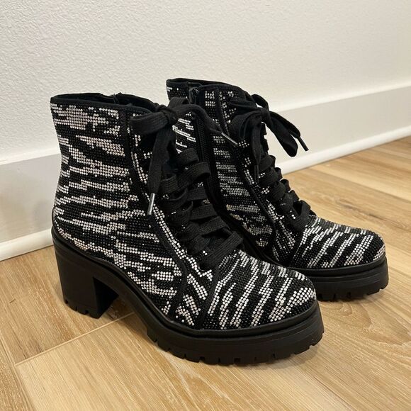 GIANNI BINI Bright Side Zebra Rhinestone Ankle Boots Size 6.5 - Picture 2 of 7